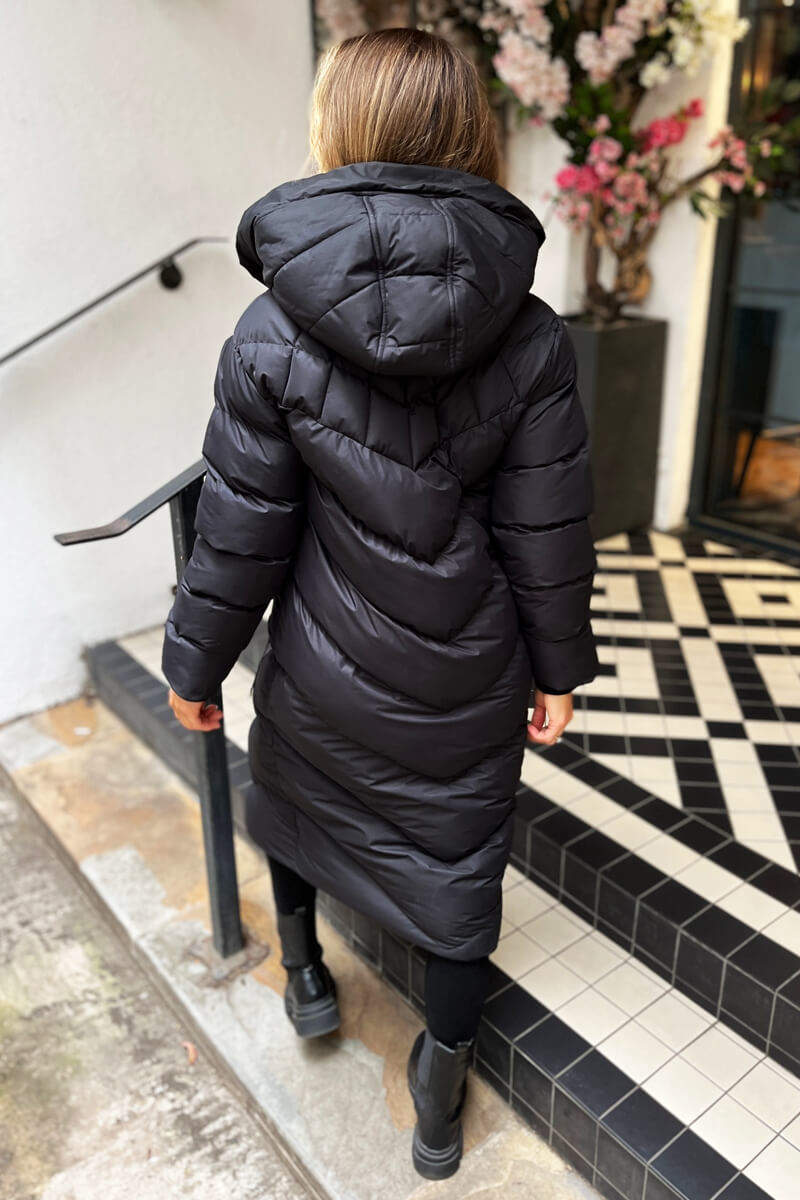 Black Hooded Puffer Coat with Zip Front Pockets