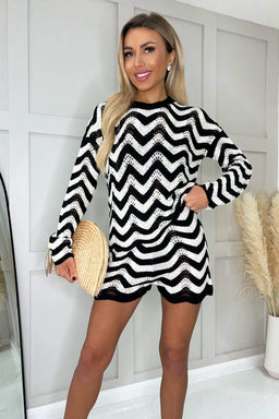 Black And White Zig Zag Long Sleeve Crochet Top