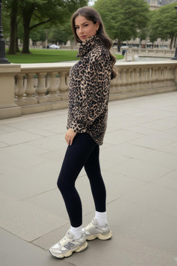 1757413629_Leopard-Print-1-4-Zip-Teddy-Sweatshirt-4.jpg