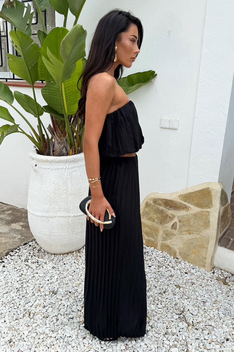 1765300735_Black-Pleated-Puff-Ball-Top-And-Palazzo-Trousers-Co-ord-4.jpg