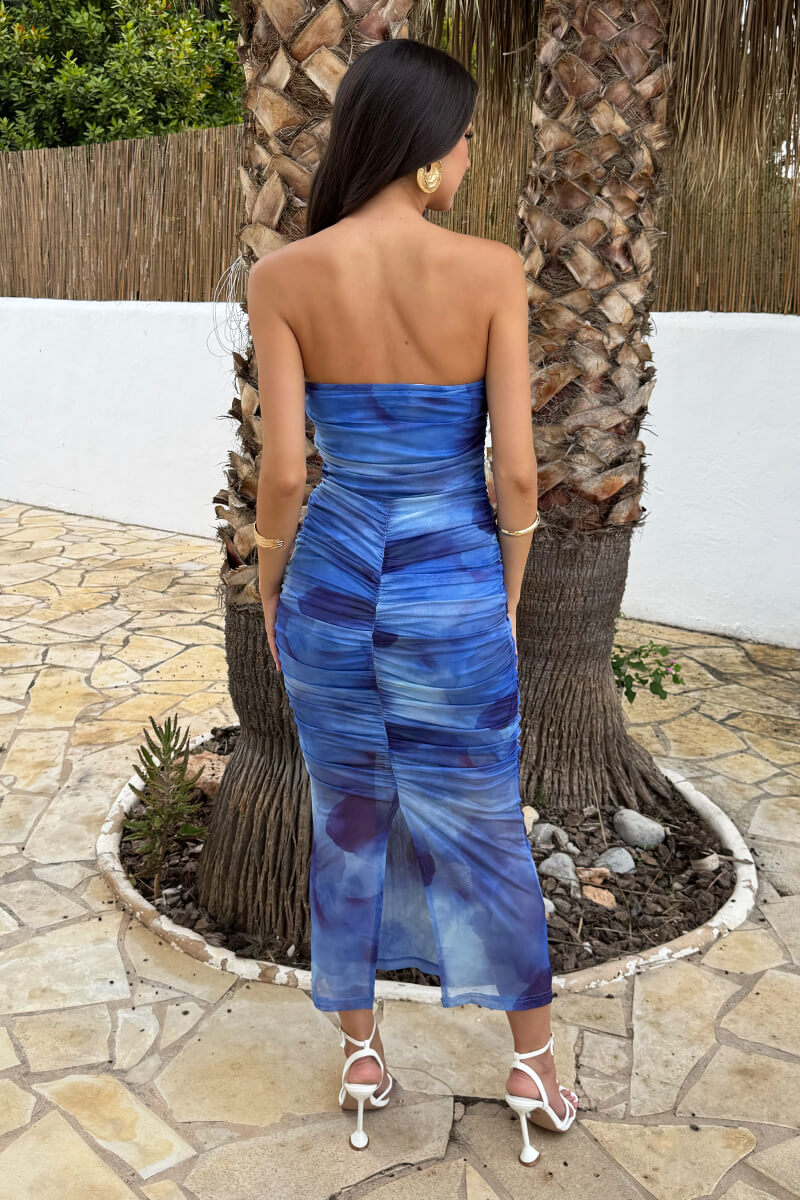 1767796981_Blue-Smudge-Print-Strapless-Ruched-Bodycon-Midi-Dress-5.jpg
