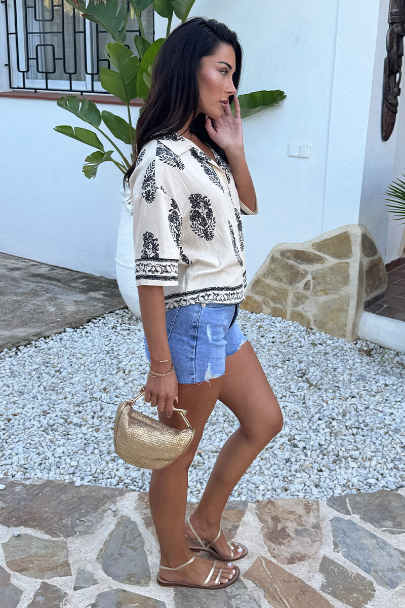 1767798351_Cream-Border-Print-Short-Sleeve-Boxy-Shirt-4.jpg