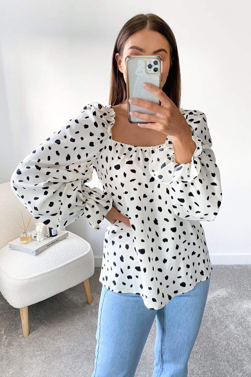 Cream Square Neck Printed Top