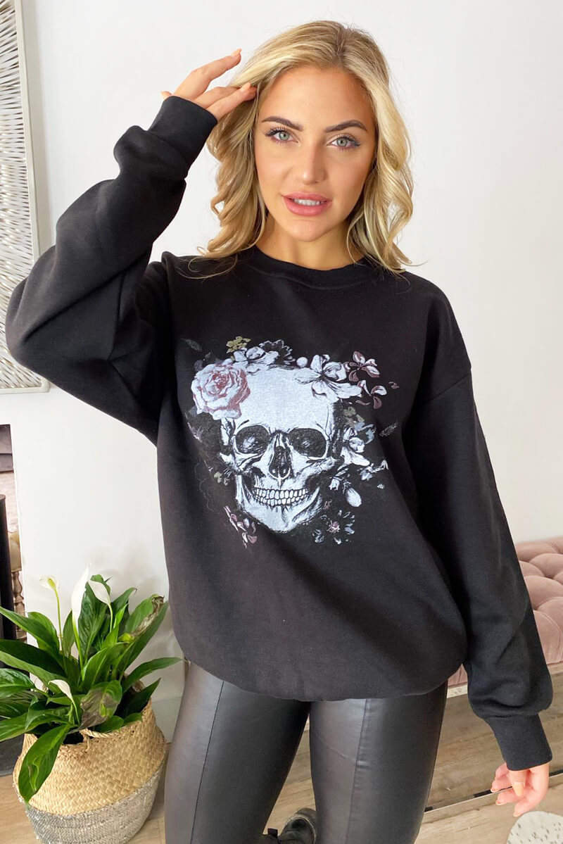 Black Skull Print Sweatshirt